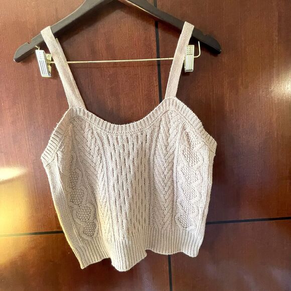 Almost Famous Women's Shirt Acrylic Cream Knit Tank Top Sweater Size M - Picture 2 of 7
